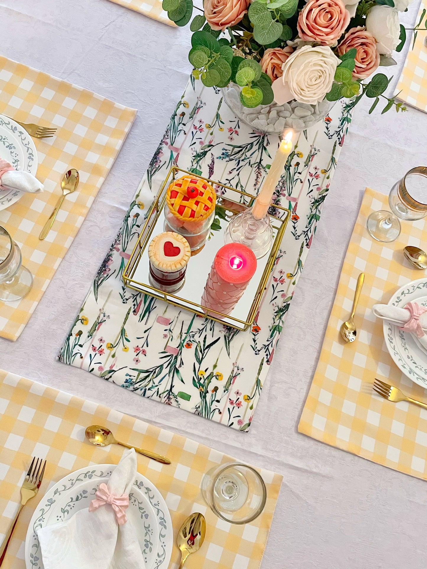 Anastasia - Yellow Gingham Table Linen Set