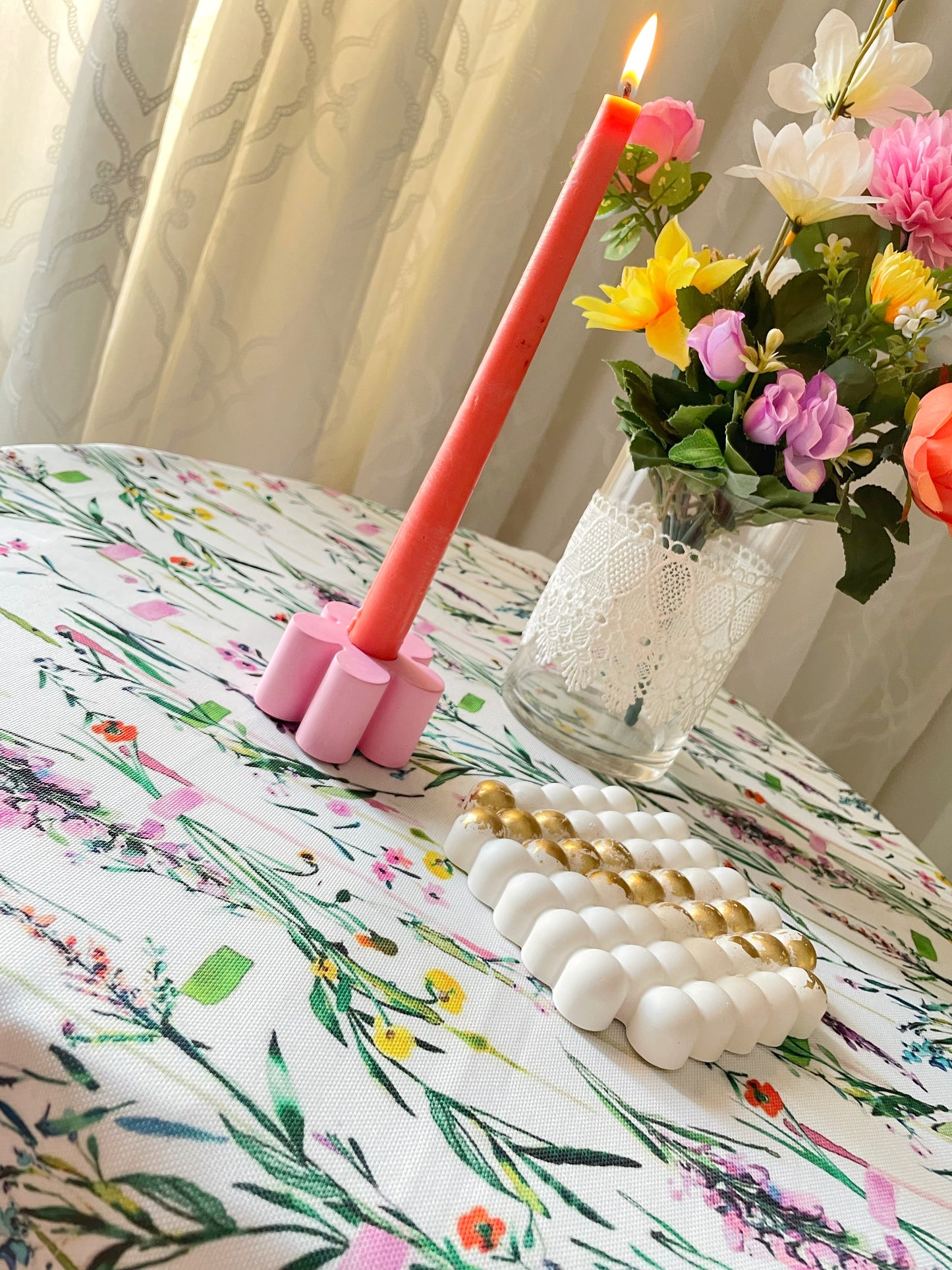 Anastasia_Tablecloth_2