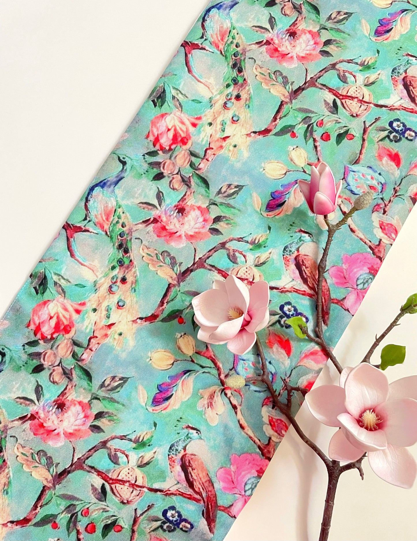 Aqua_Garden_Table_Runner