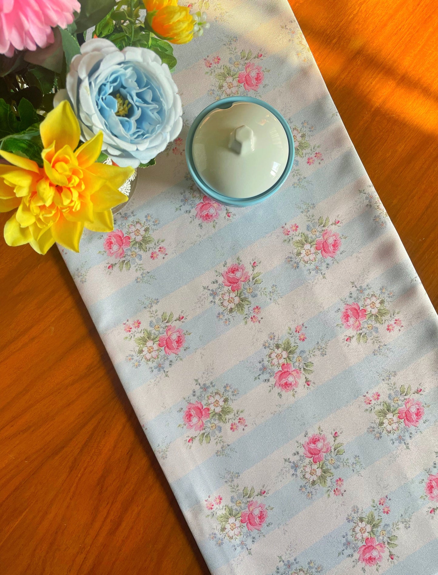 Ava Table Runner