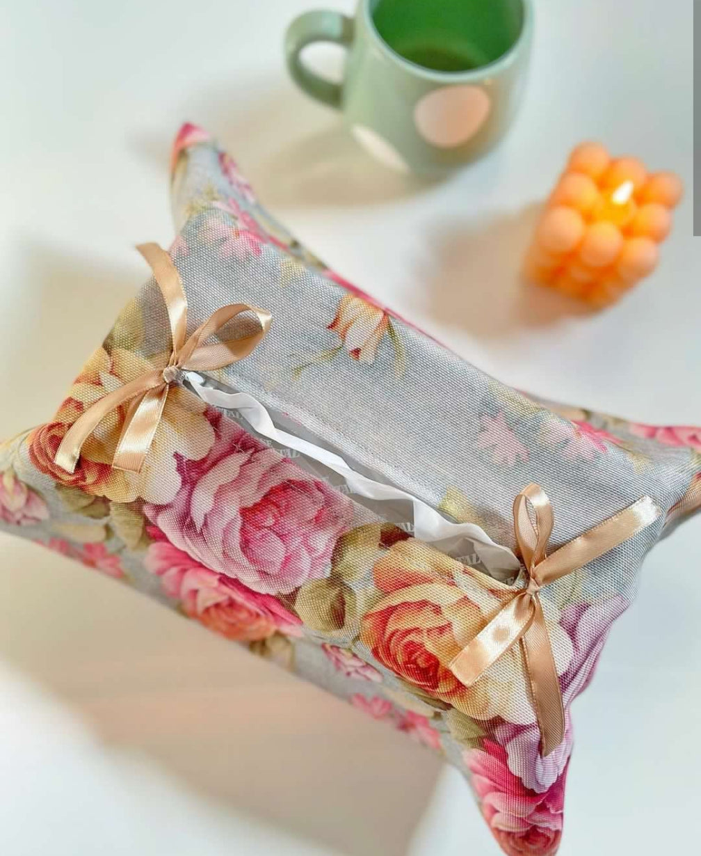 Bella Tissue Box Cover