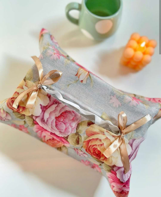 Bella Tissue Box Cover