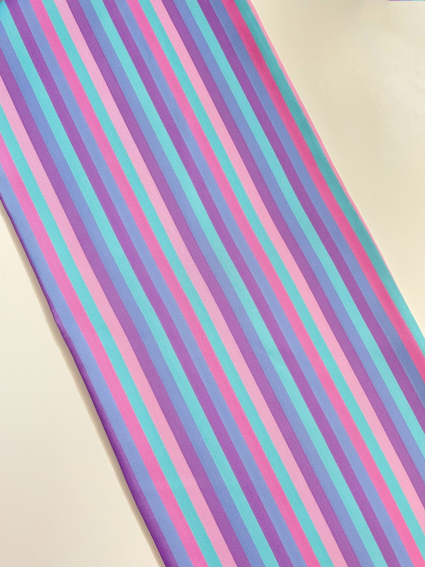 Candy_Floss_Table_Runner