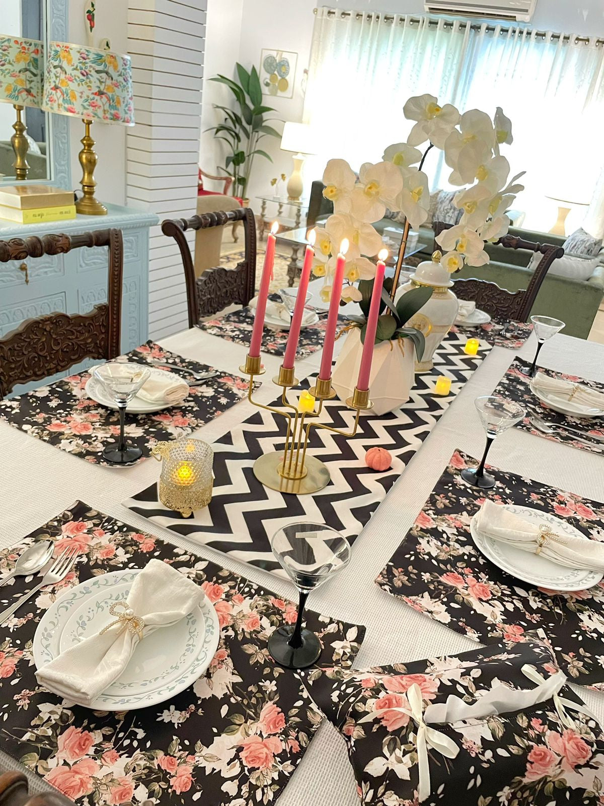 Chevron_Midnight_Roses_Table_Linen_Set