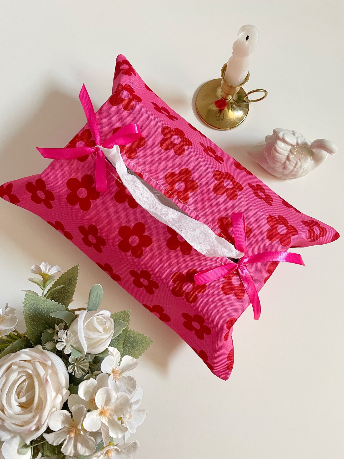 Daisy Charm Tissue Box Cover
