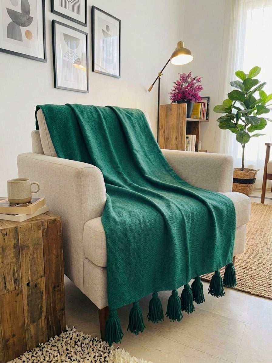 Emerald Green Throw Blanket with Dark Green Tassels