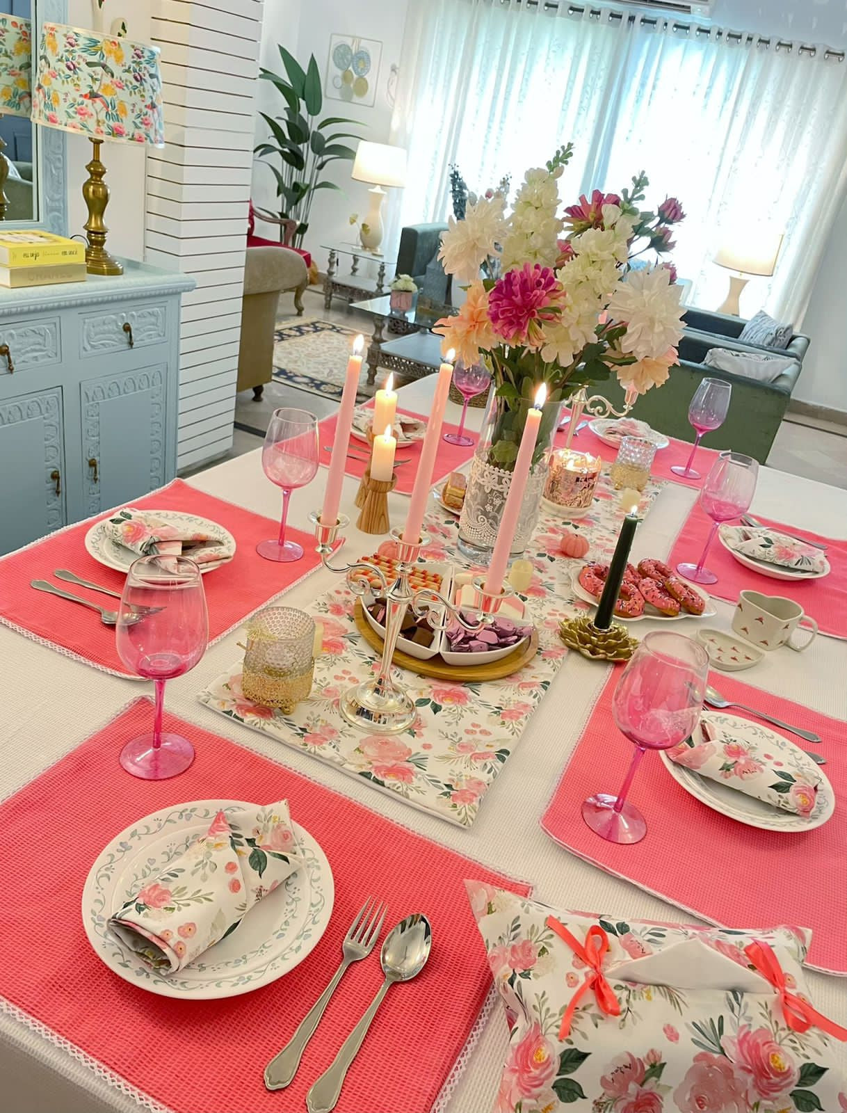 Hana Plain Pink Table Linen Set