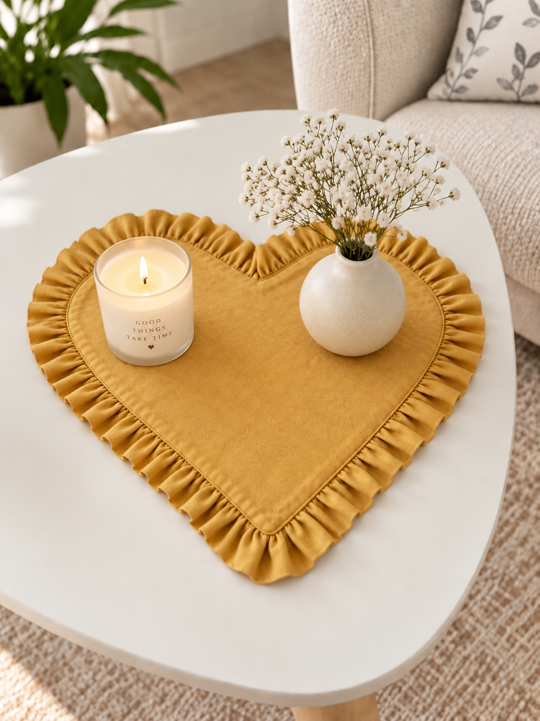 Heart Frilled Mat (Mustard)