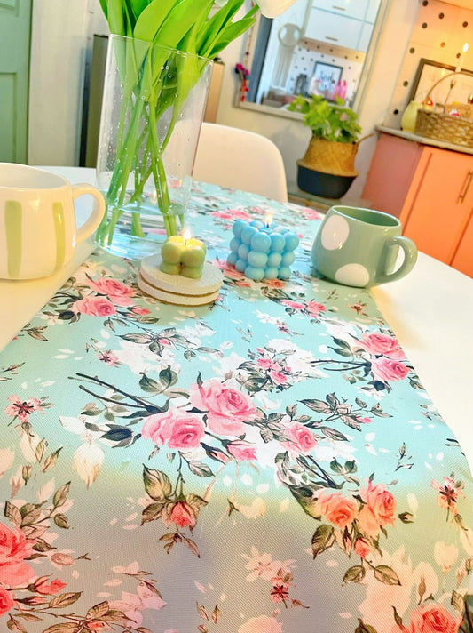 Minty Table Runner