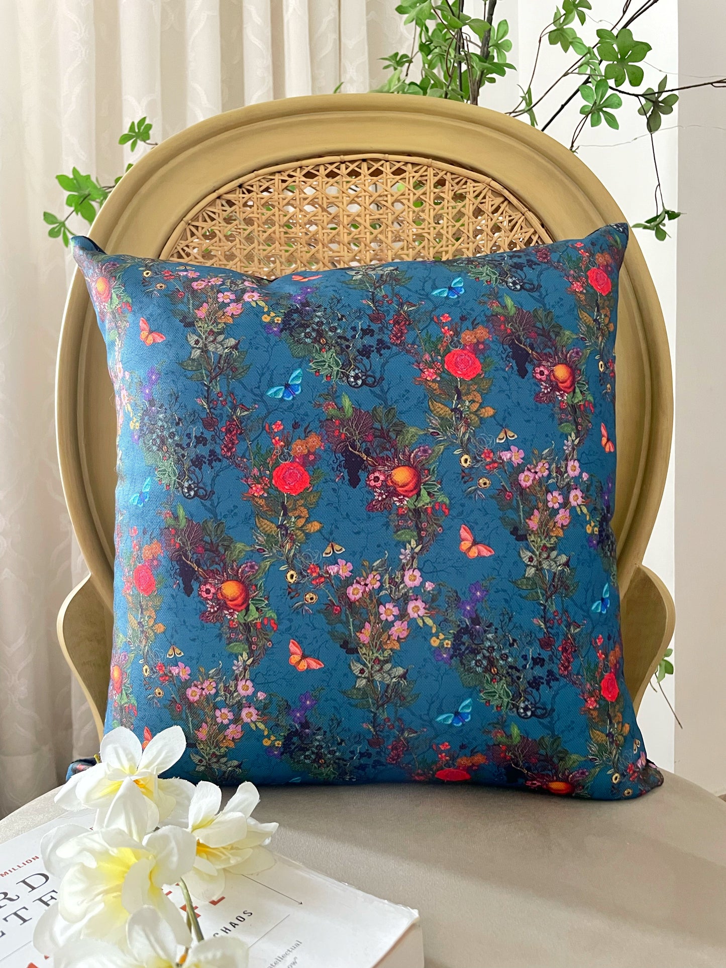 Nirvana Cushion