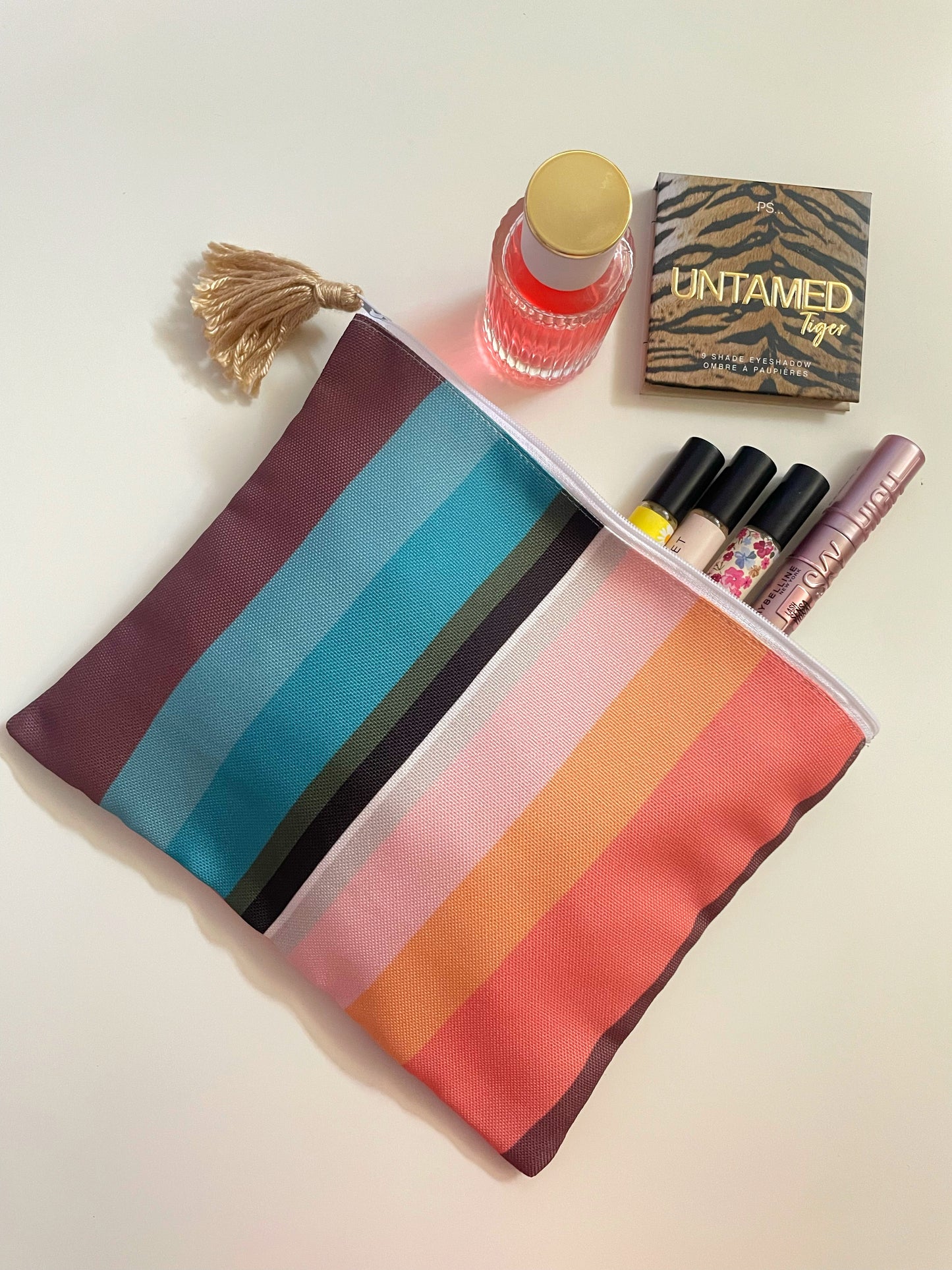 Nostalgia_Makeup_Pouch