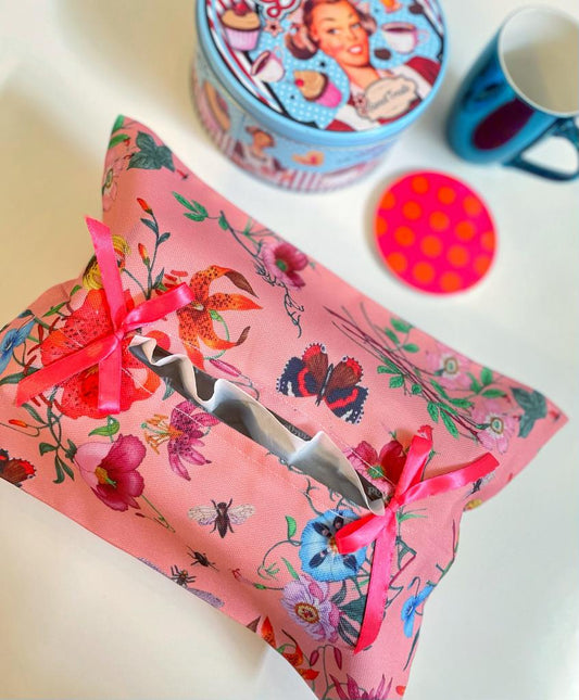 Peachy Keen Tissue Box Cover