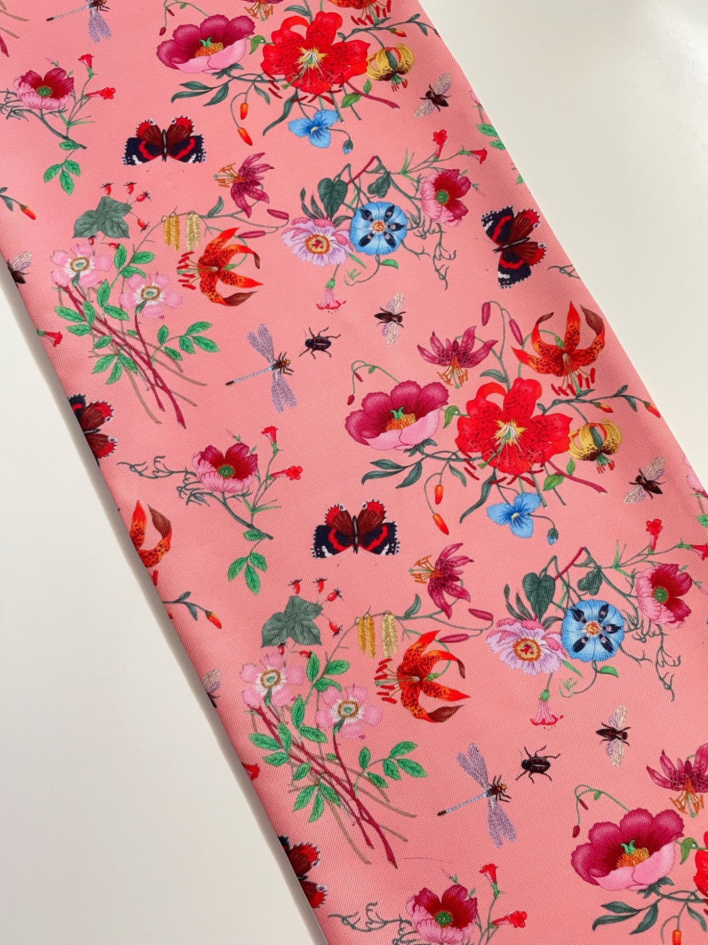 Peachy Pink Table Runner