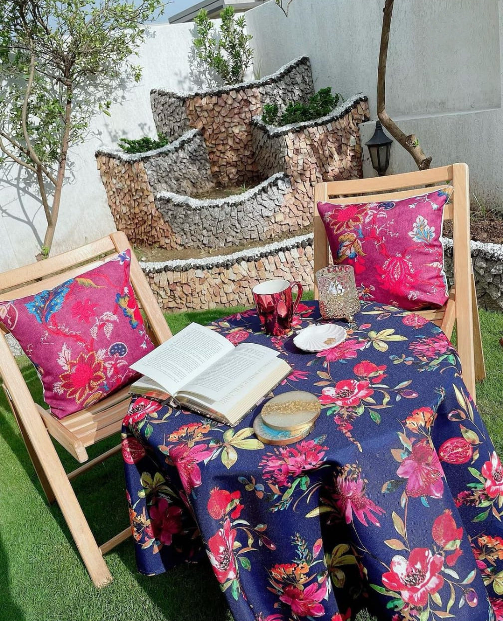 Pretty_Petals_Tablecloth