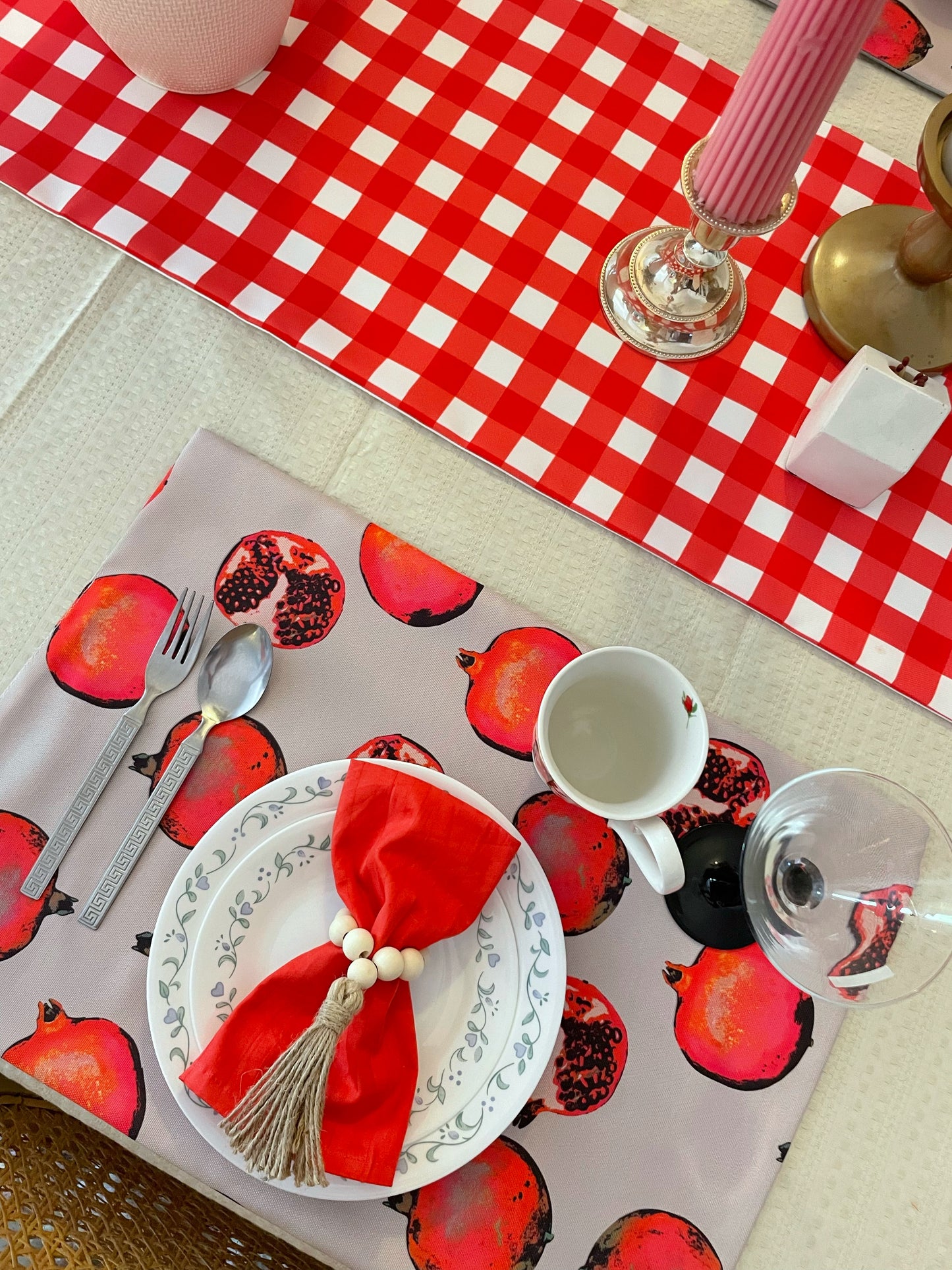 Redwood - Pomegranate Table Linen Set
