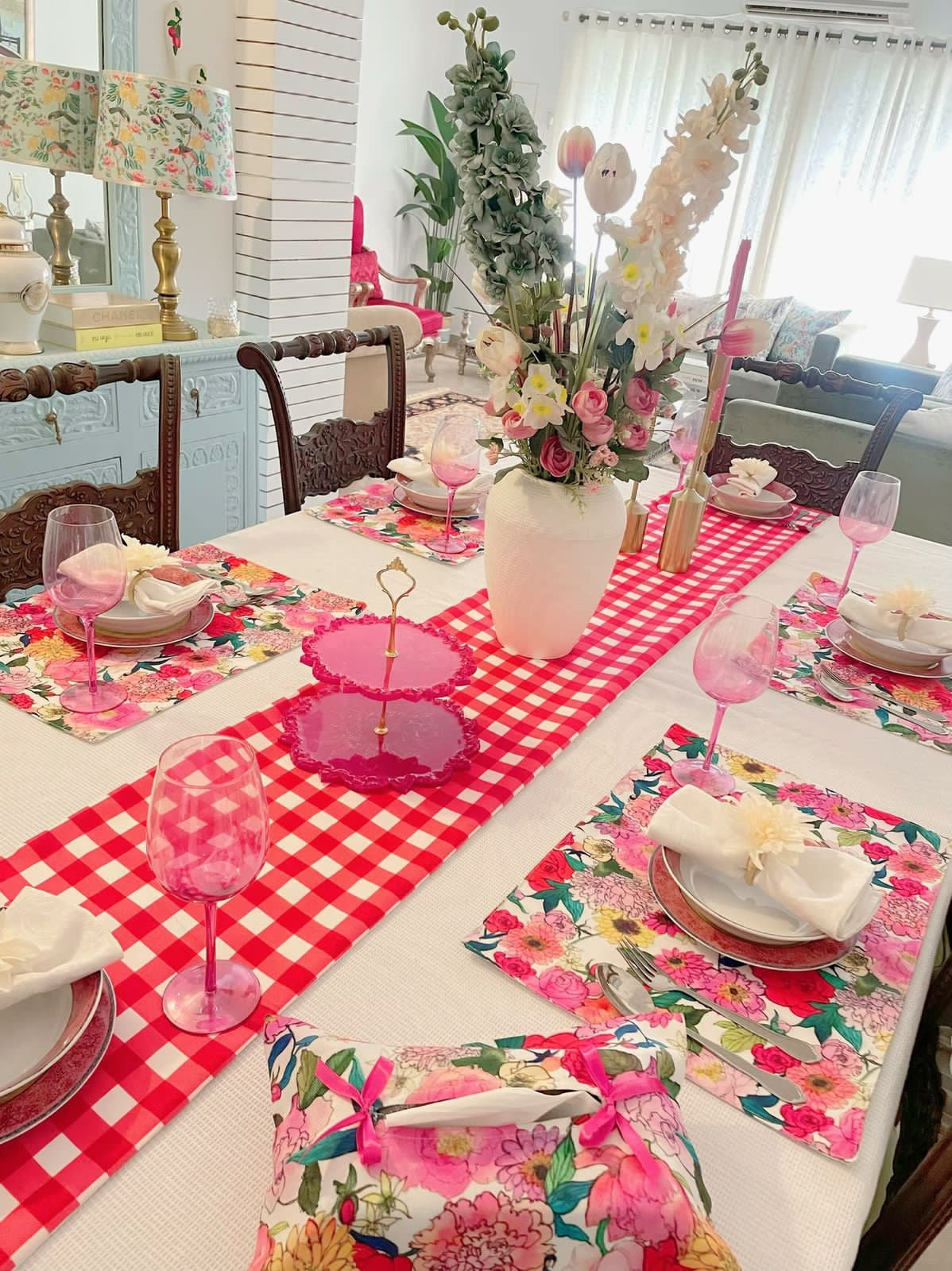 Redwood Splashy Table Linen Set