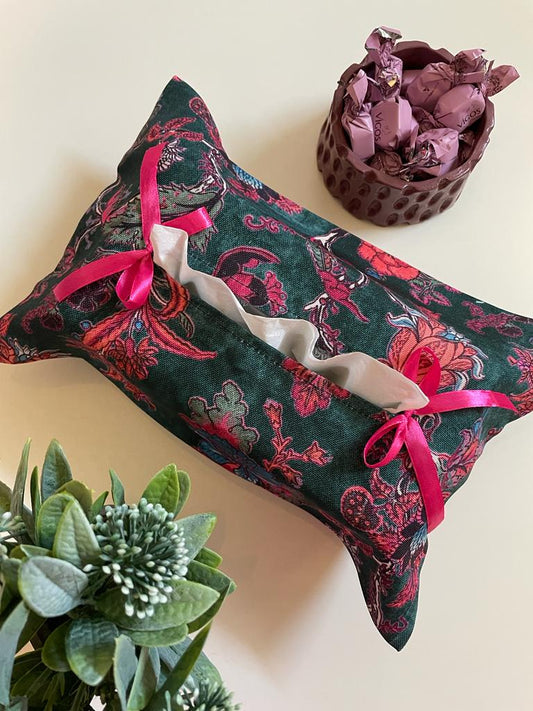 Secret Garden Tissue Box Cover