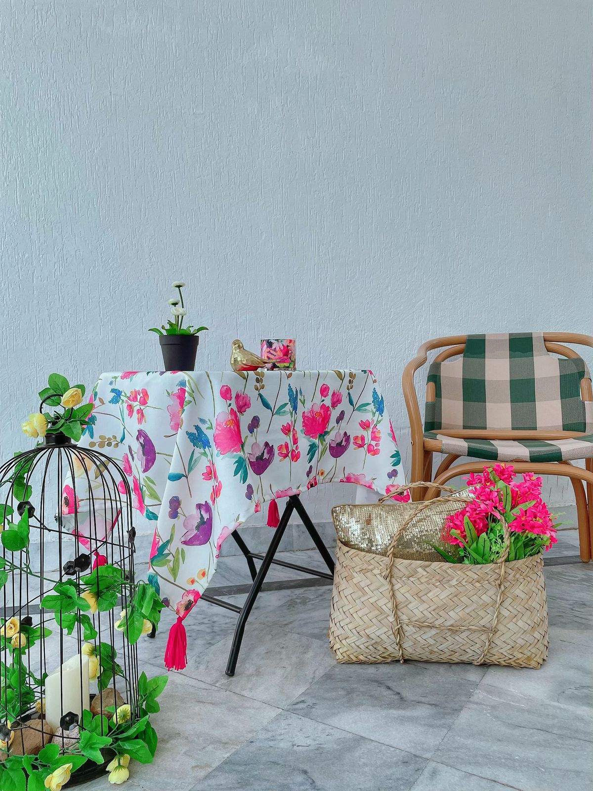 Shimmer_Glimmer_Tablecloth