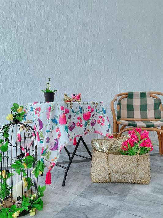 Shimmer_Glimmer_Tablecloth