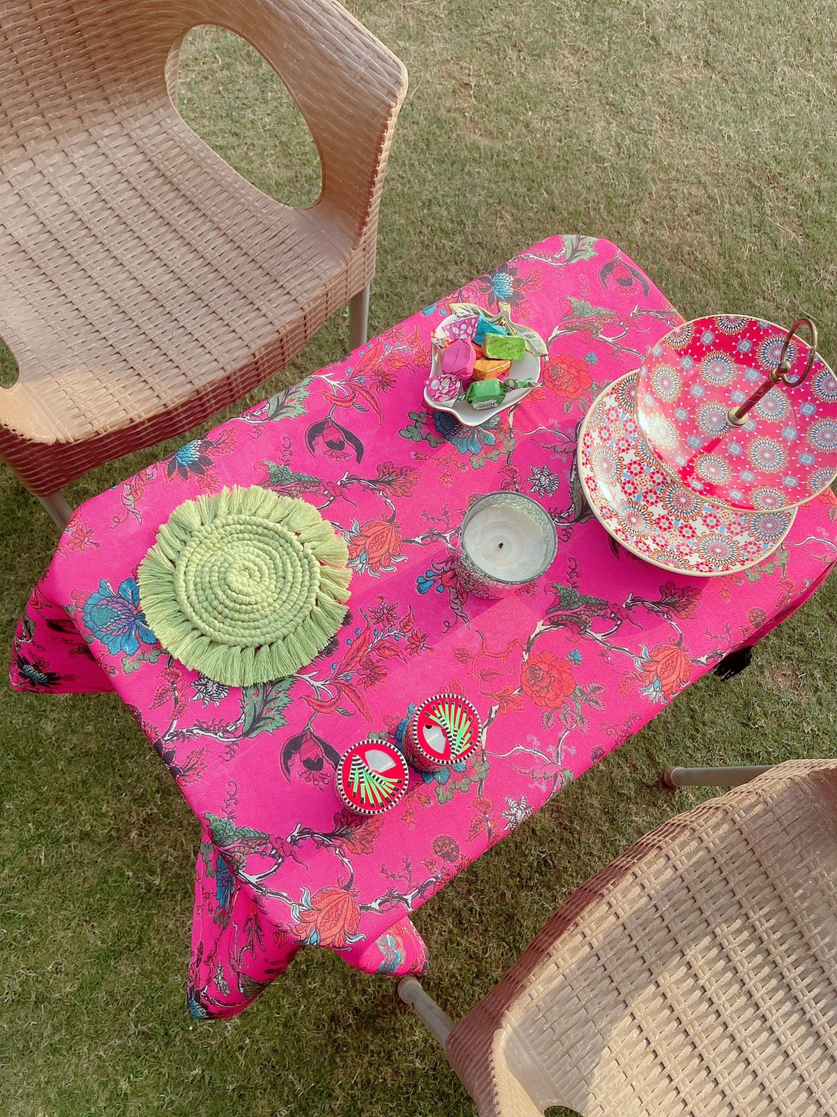 Spring_Love_Tablecloth