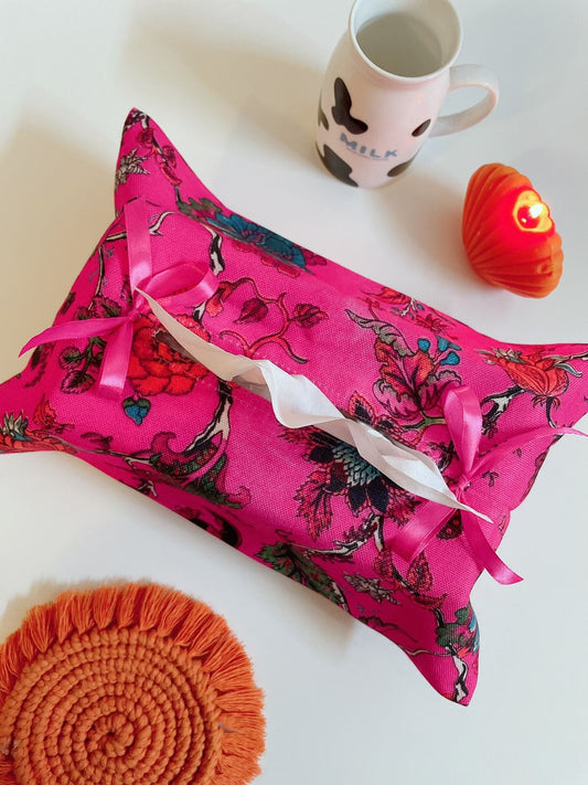 Spring Love Tissue Box Cover