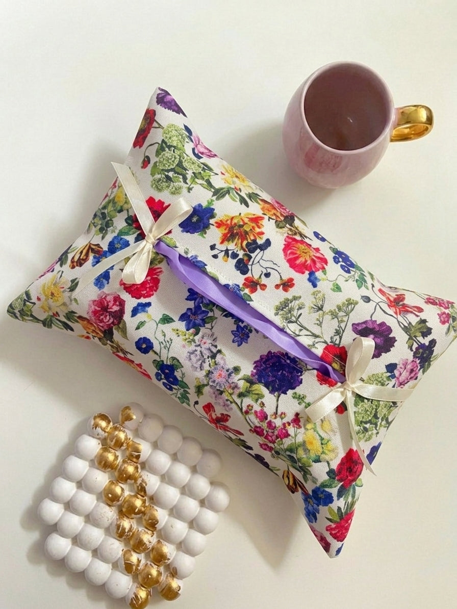 White Delight Tissue Box Cover
