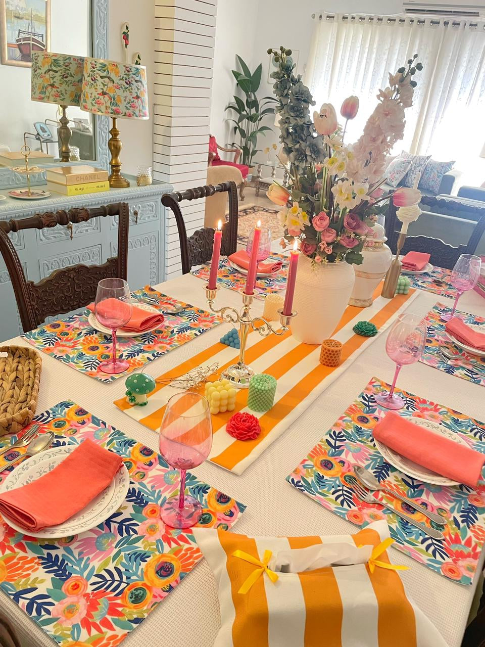 Yellow Blend Sprinkles Table Linen Set