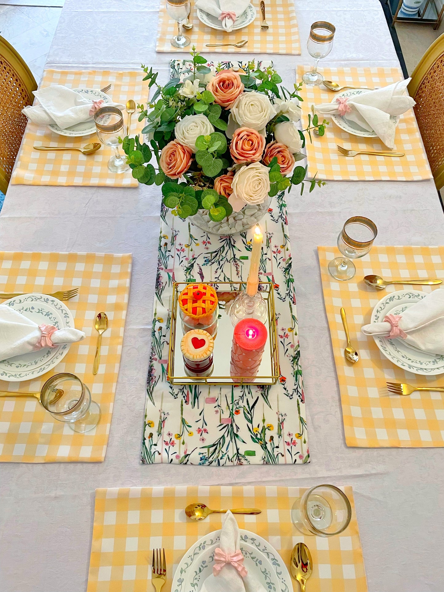Anastasia - Yellow Gingham Table Linen Set