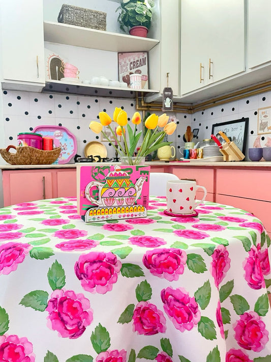 Blushing_Tablecloth