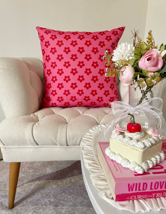 Daisy Charm Cushion