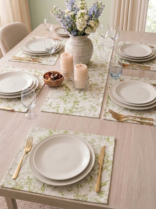 Green Whisper Table Linen Set