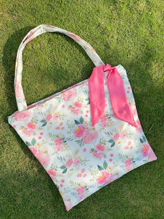 Hana Tote Bag