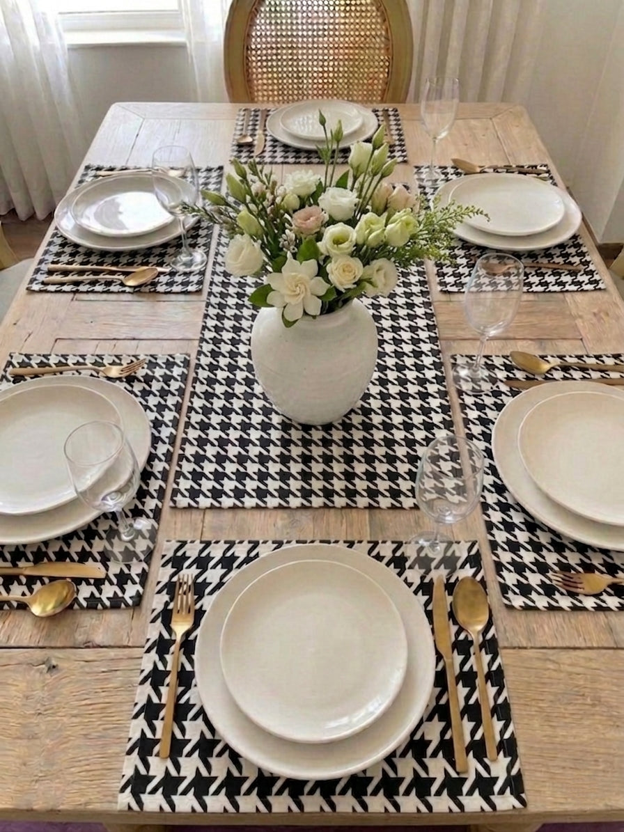 Houndstooth Table Linen Set