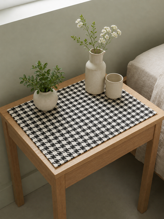 Houndstooth Table Mat