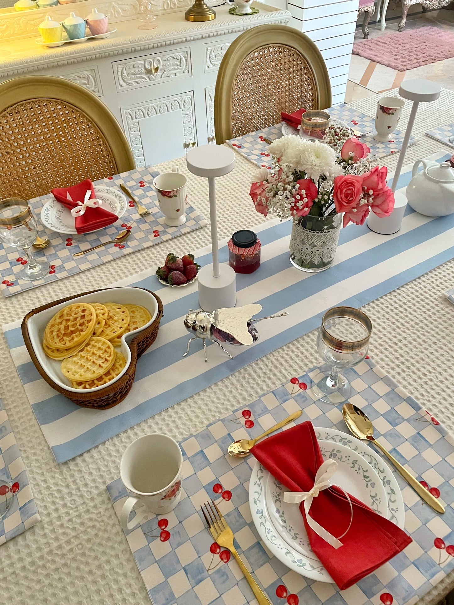 Light Blue Blend - Cherry Fields Table Linen Set