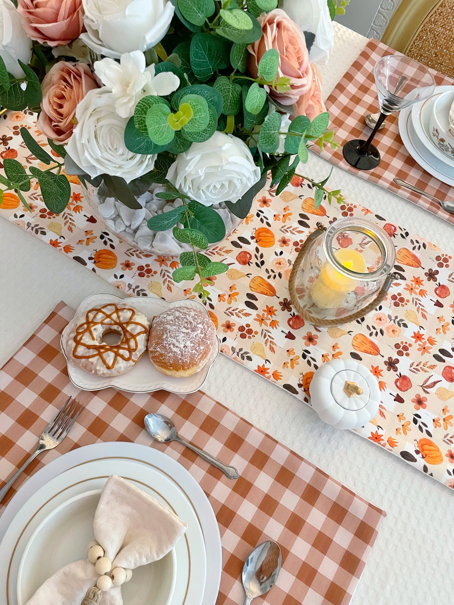 Mapleglow - Brown Gingham Table Linen Set