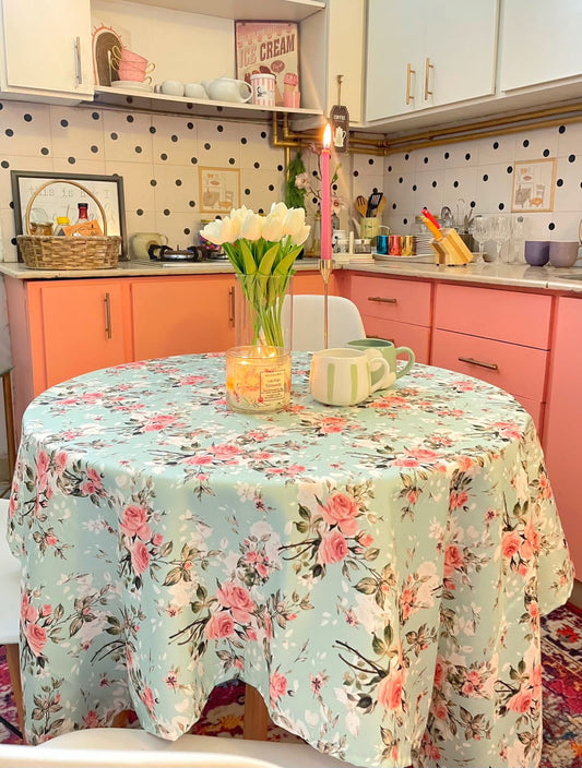 Minty_Tablecloth