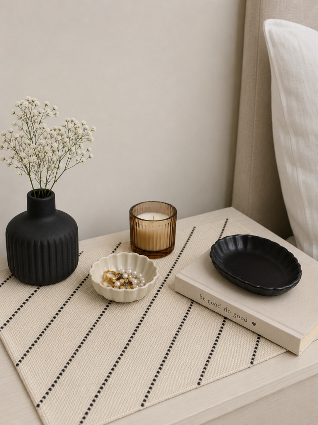 Embroidered Table Mat (Off-white with Black Diagonals)