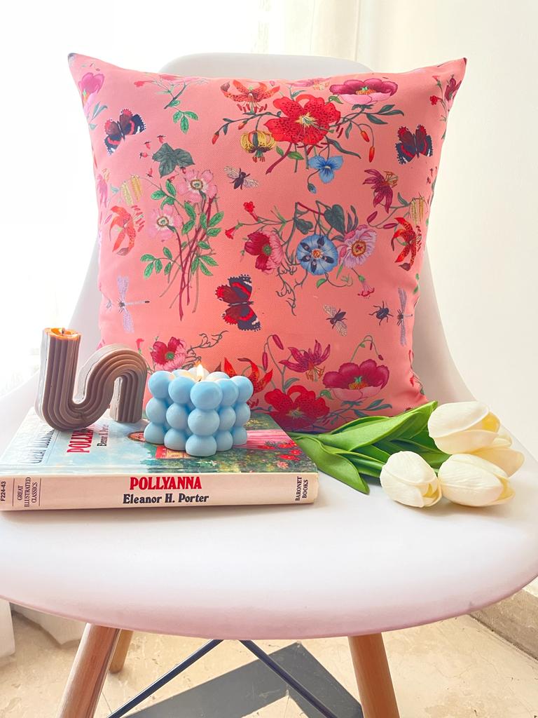 Peachy Keen Cushion