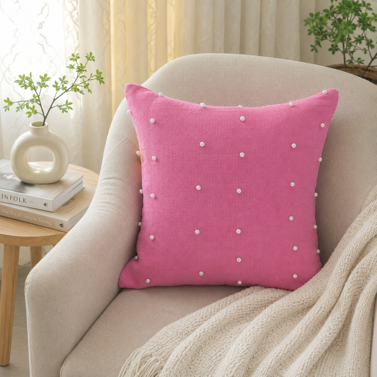 Pearls Cushion (Pink)
