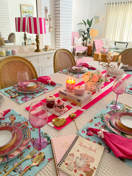 Pink Blend - Heavenly Blue Table Linen Set