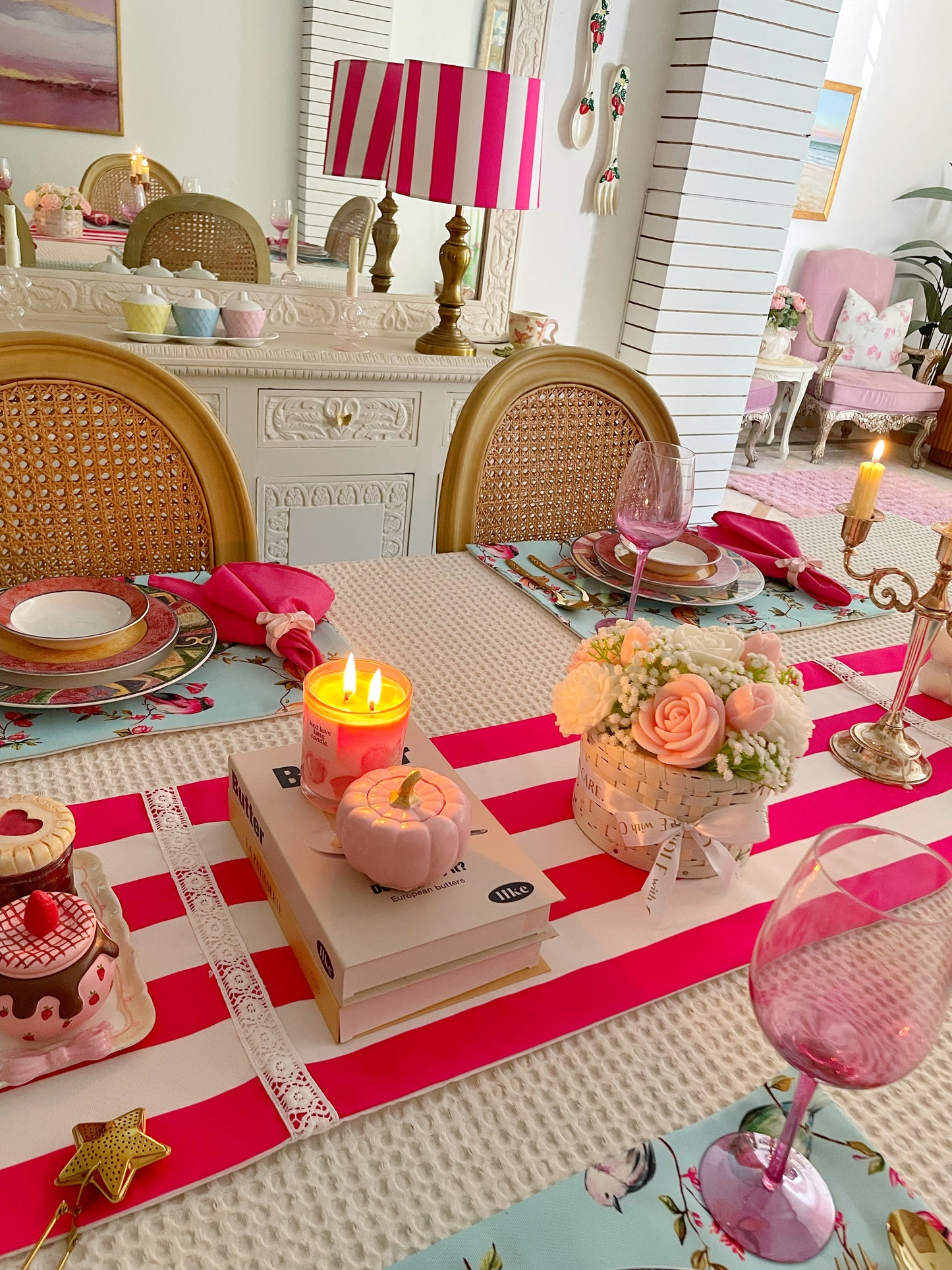 Pink Blend - Heavenly Blue Table Linen Set