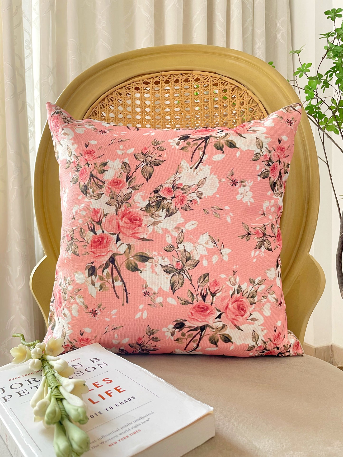 Rosetta Cushion