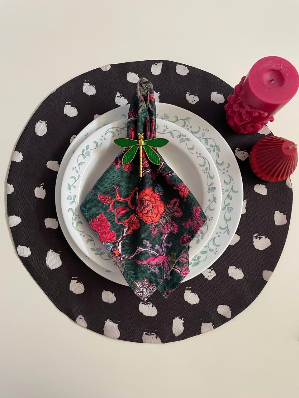Table napkin