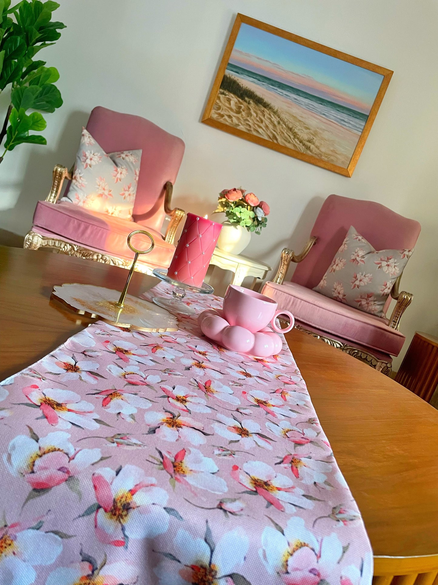 Sophia Table Runner 