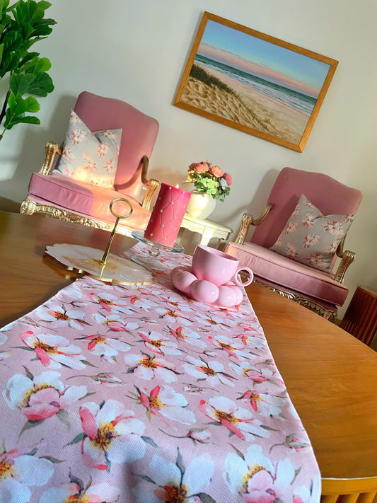 Sophia Table Runner 