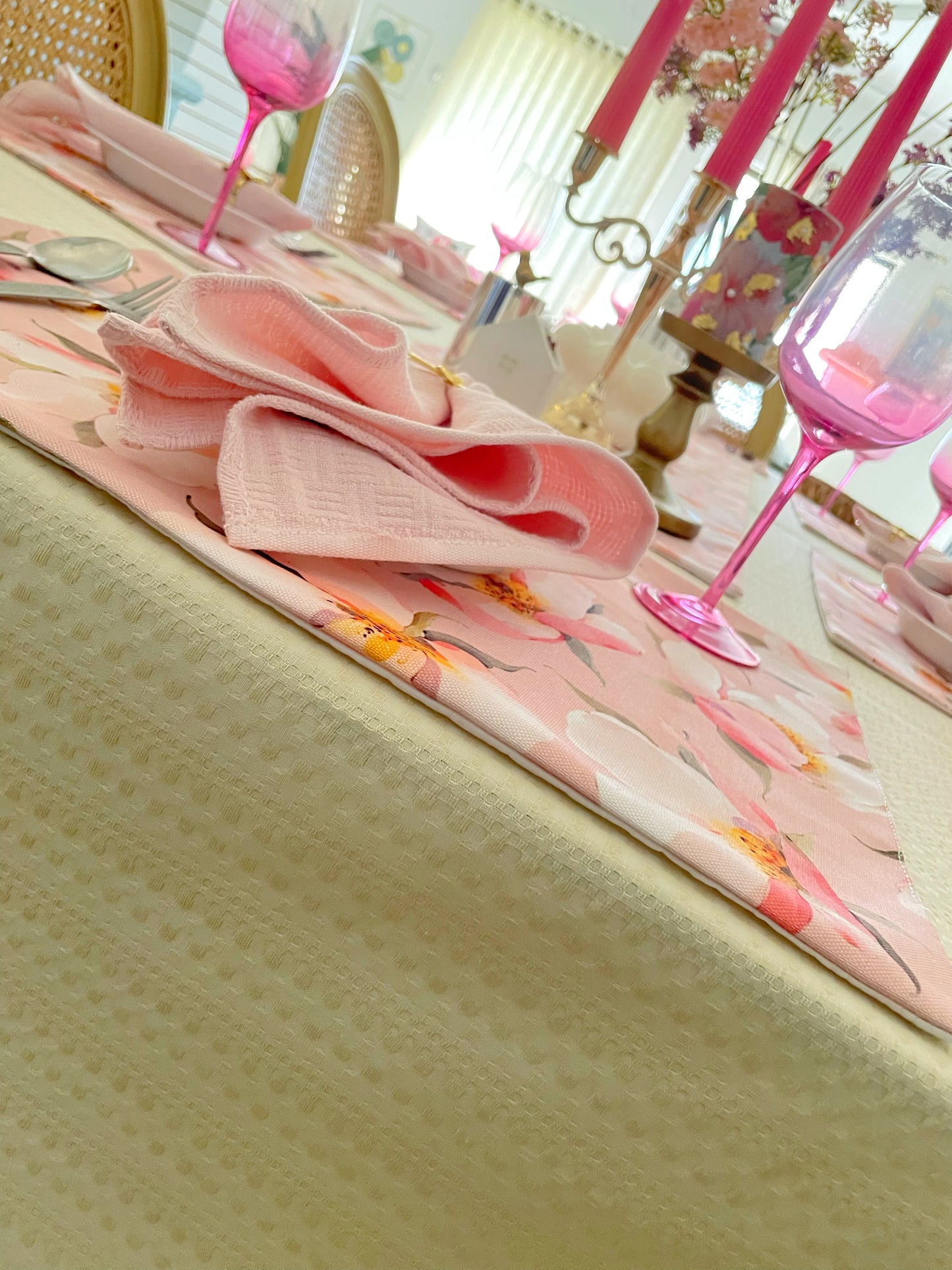 Sophia Table Linen Set