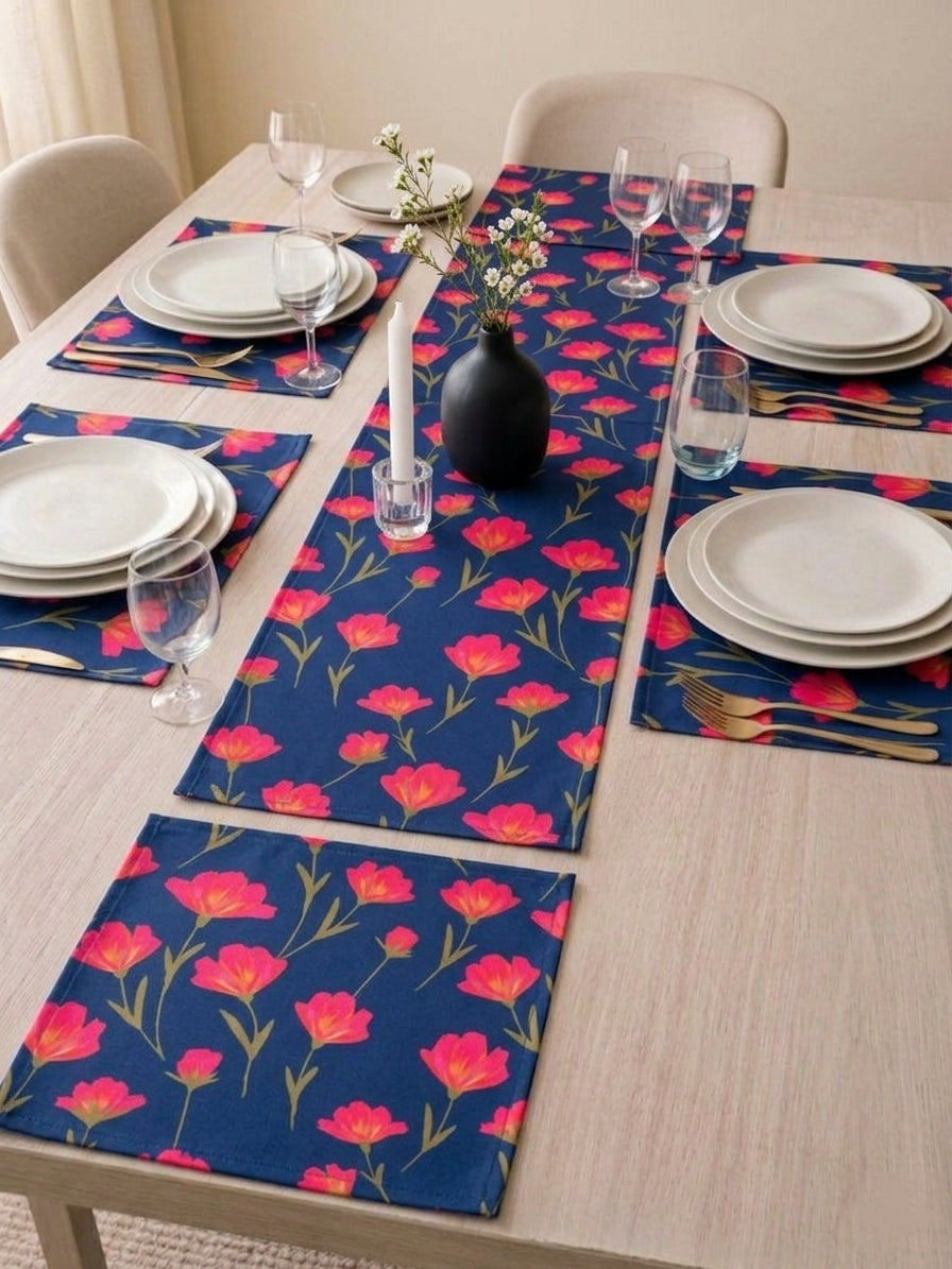 Turkish Tulips Table Linen Set