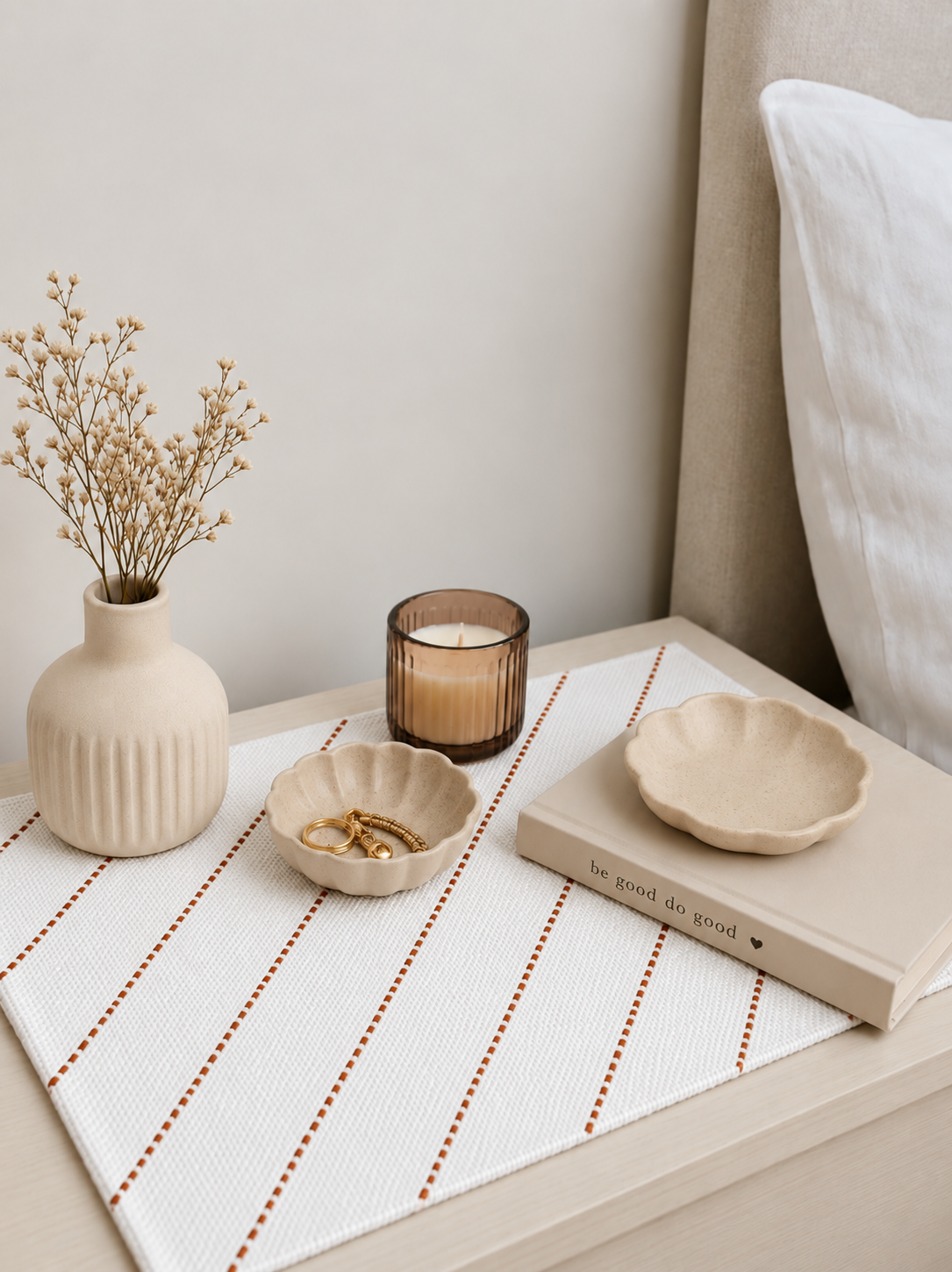 Embroidered Table Mat (White with Rust Diagonals)